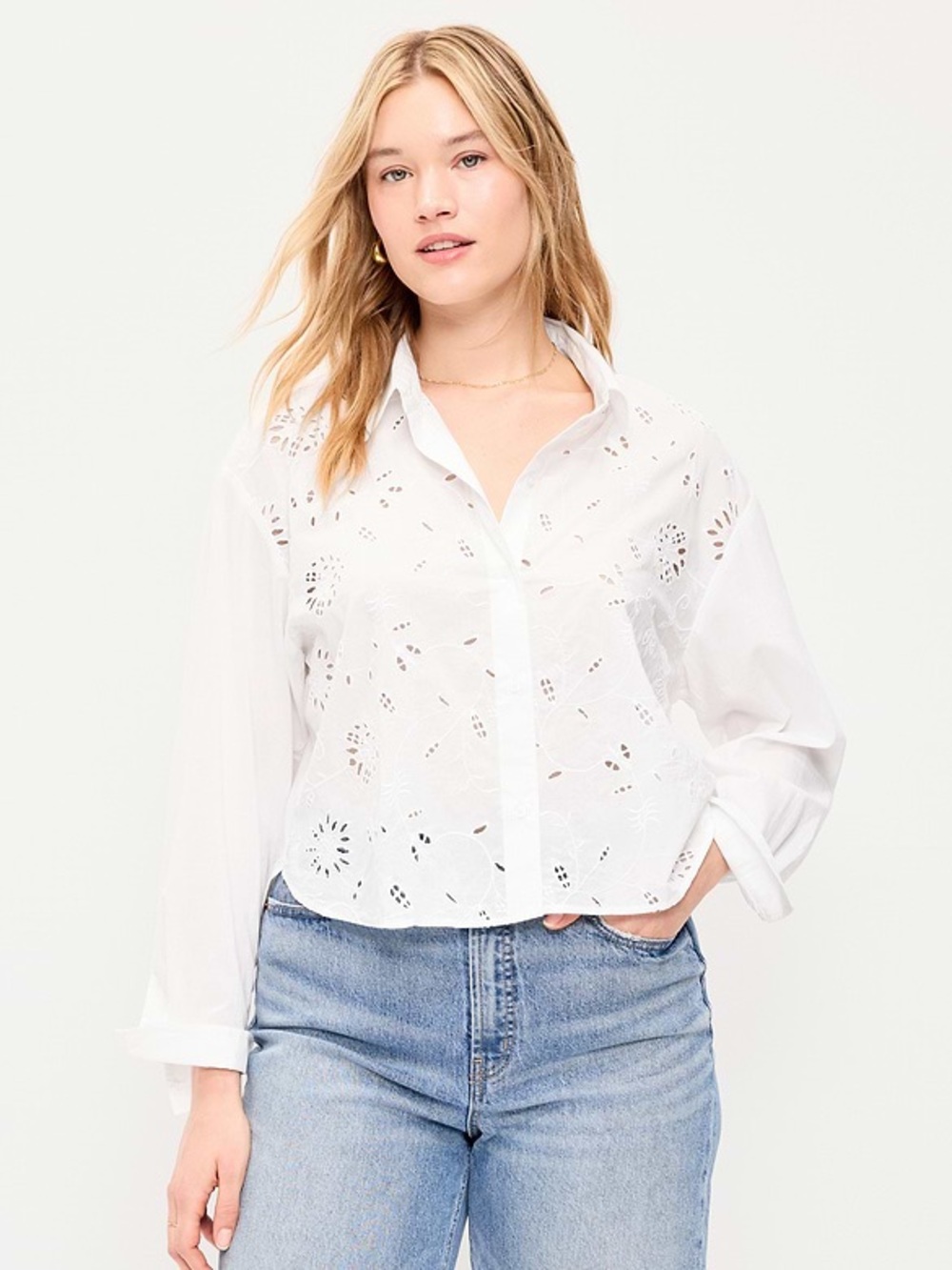 Old Navy Cropped Eyelet Button-Down Shirt‎